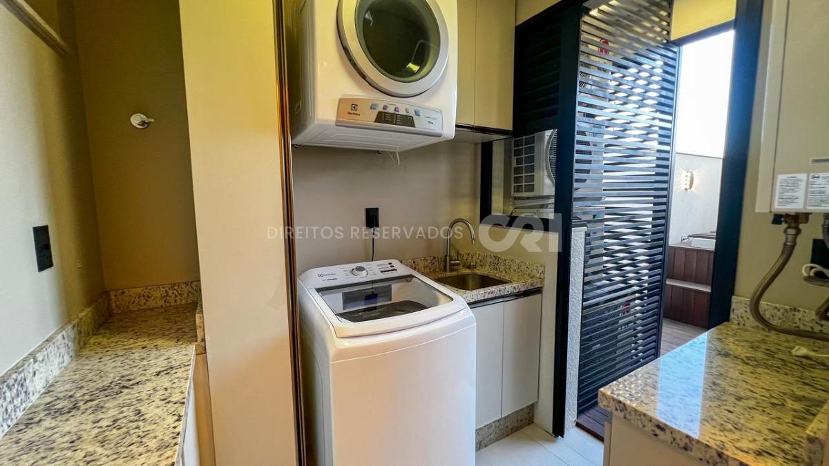 Apartamento Diferenciado com 3 Suítes no Allegra Residenza no Centro de Balneário Camboriú