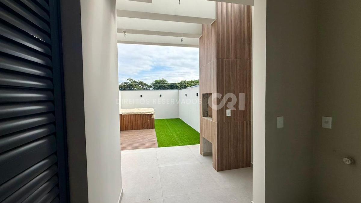 Cobertura Triplex com 3 Suítes no edifício Porto Seguro na Vila Nova em Porto Belo