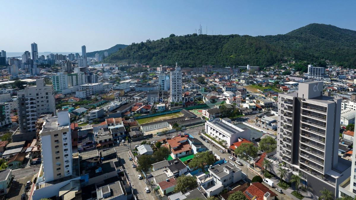 Apartamento com 3 quartos no Urbe Residence no Bairro São Judas em Itajaí