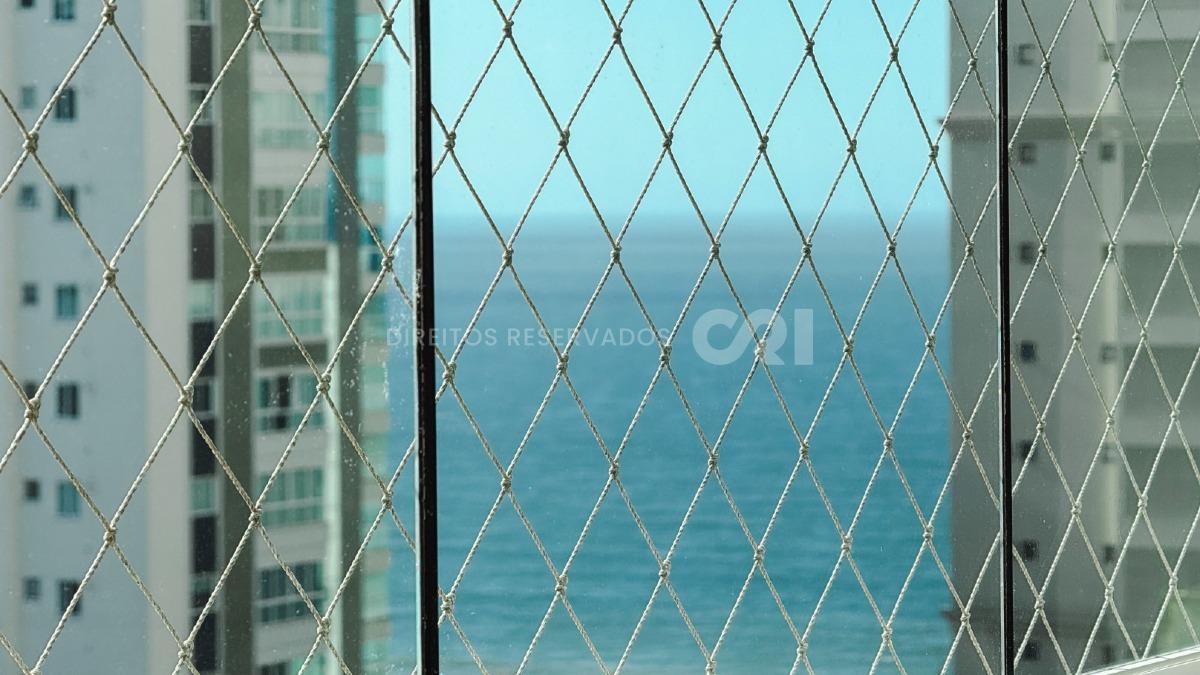 Apartamento com 3 Suítes no Residencial Zimmermann na Meia Praia, Itapema
