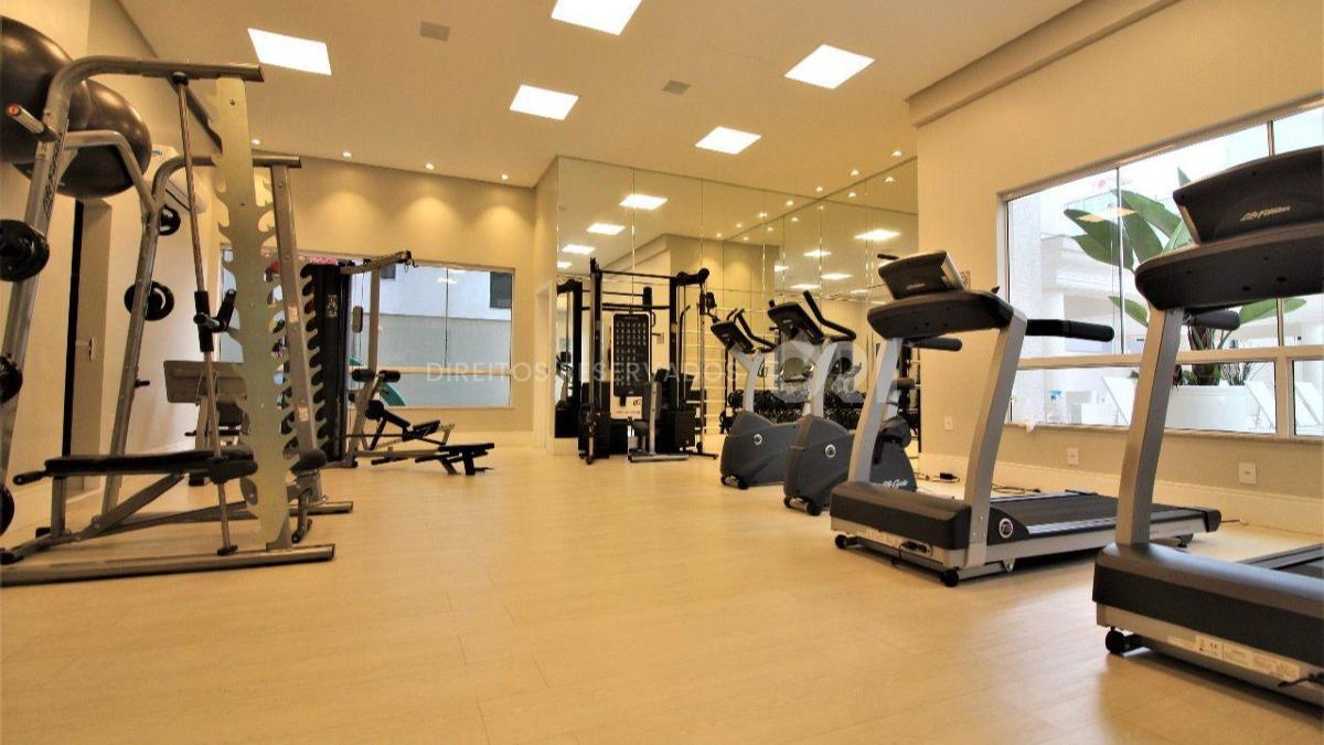 Apartamento com 3 Suítes no Residencial Zimmermann na Meia Praia, Itapema