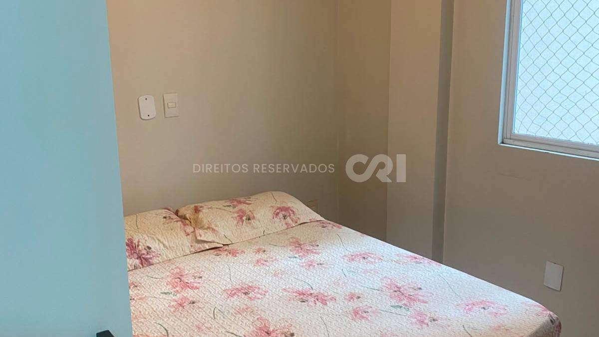 Apartamento com 3 Suítes no Residencial Antonio Santana na Meia Praia, Itapema