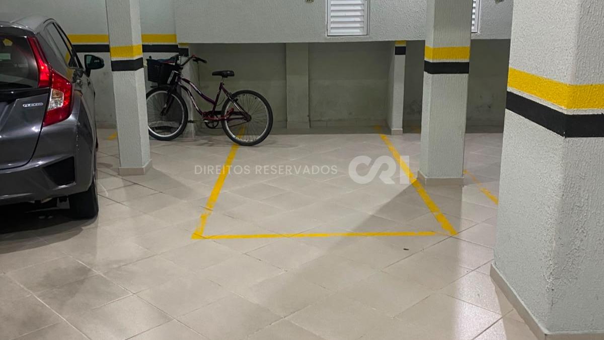 Apartamento com 3 Suítes no Residencial Antonio Santana na Meia Praia, Itapema