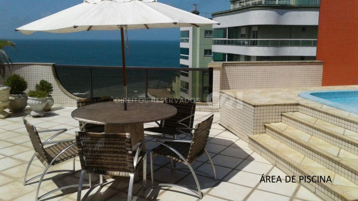 Apartamento Duplex com 4 Suítes no Edifício Canadá em Meia Praia, Itapema