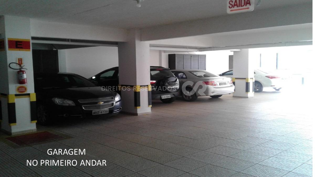 Apartamento Duplex com 4 Suítes no Edifício Canadá em Meia Praia, Itapema