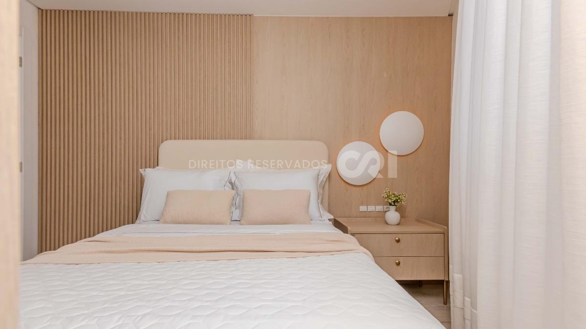 Apartamento com 4 Suítes no Lumiére Residence na Meia Praia em Itapema