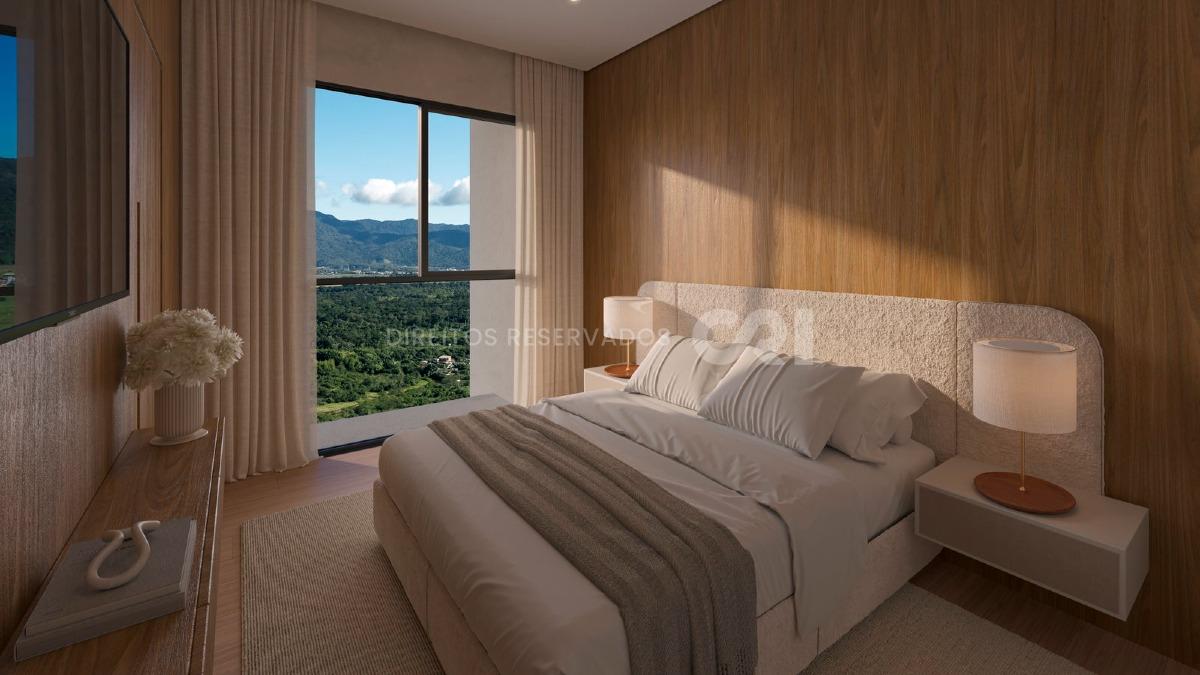 Apartamento com 3 Suítes no Edifício Hyde no Jardim Dourado em Porto Belo