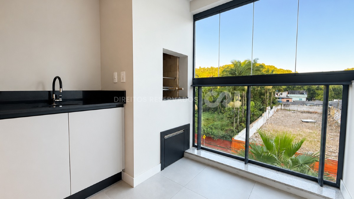 Apartamento com 2 quartos no Privilège Residence na Praia Brava em Itajaí