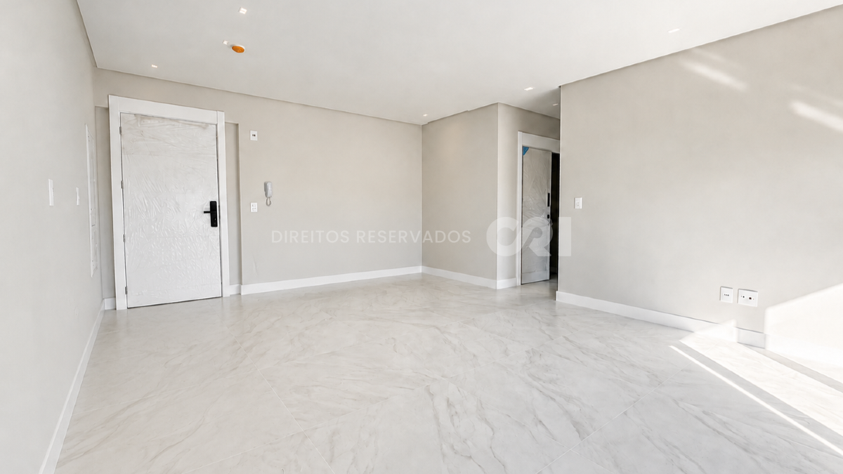 Apartamento com 3 suítes no Sky Brava na Praia Brava em Itajaí