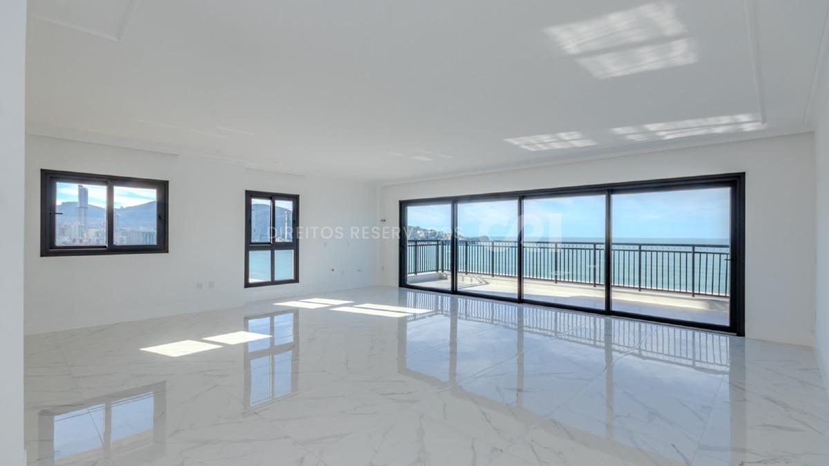 Apartamento 266m² com 4 Suítes no Edifício La Dolce Vita no Centro em Itapema
