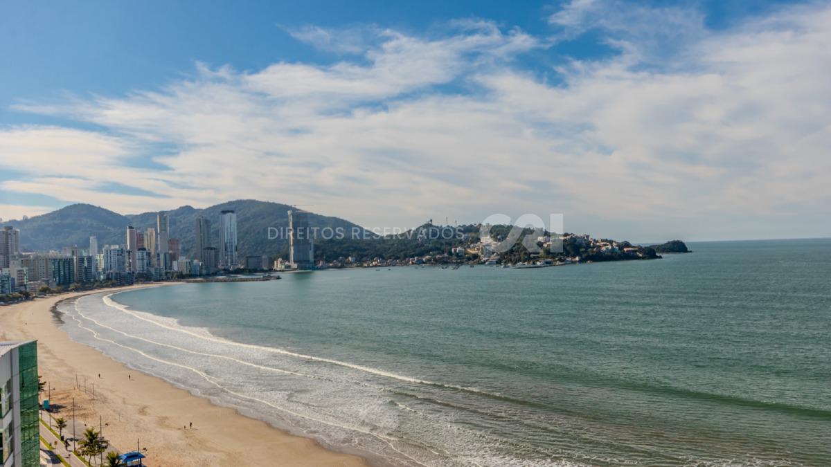 Apartamento 266m² com 4 Suítes no Edifício La Dolce Vita no Centro em Itapema