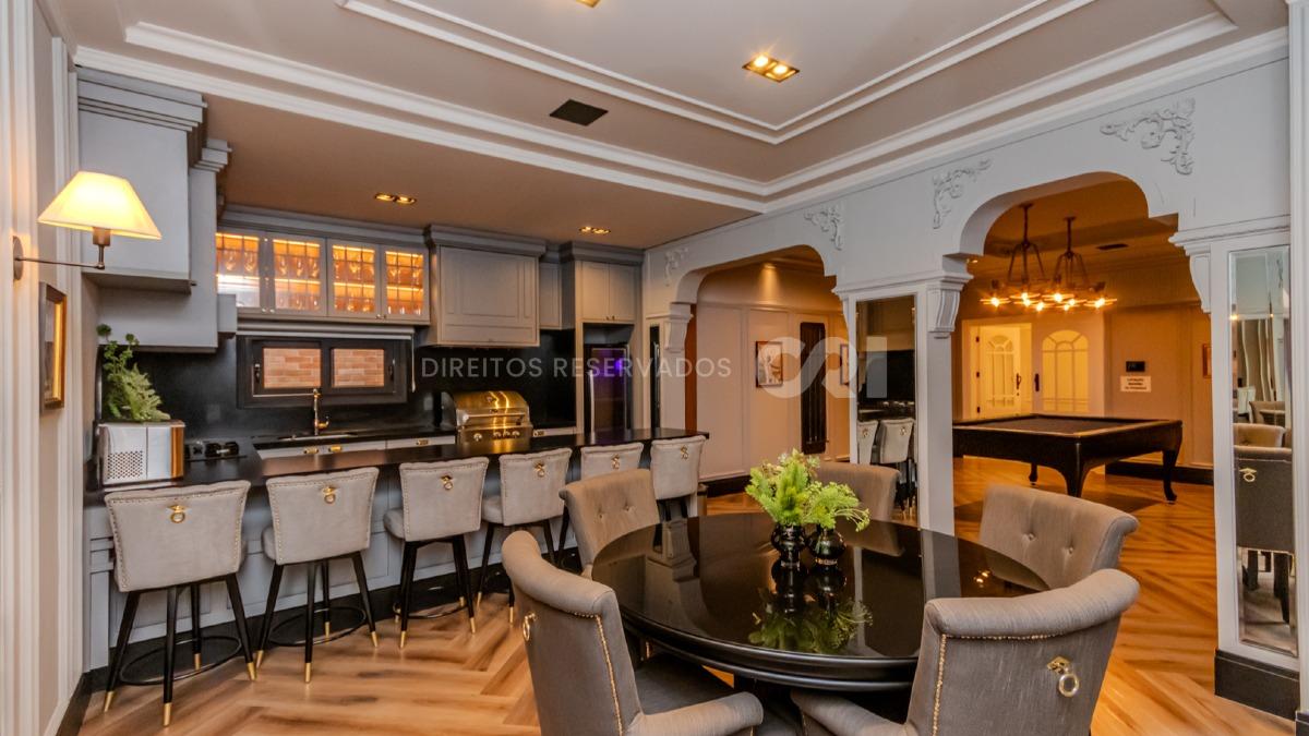 Apartamento 266m² com 4 Suítes no Edifício La Dolce Vita no Centro em Itapema