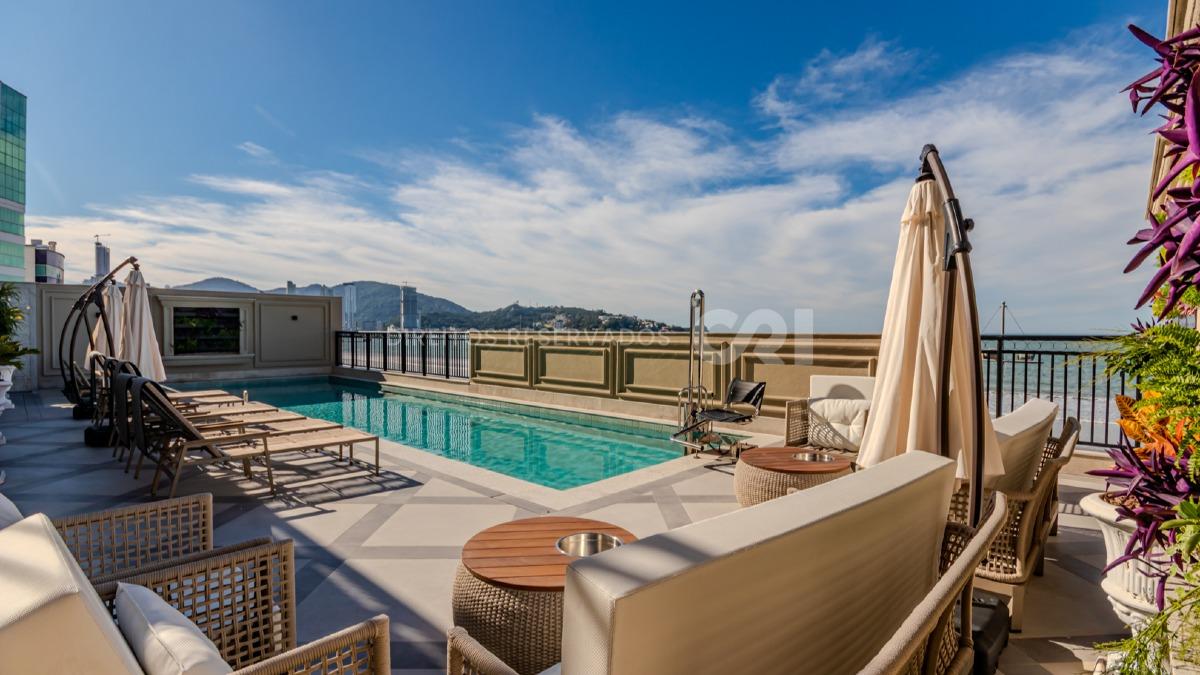 Apartamento 266m² com 4 Suítes no Edifício La Dolce Vita no Centro em Itapema