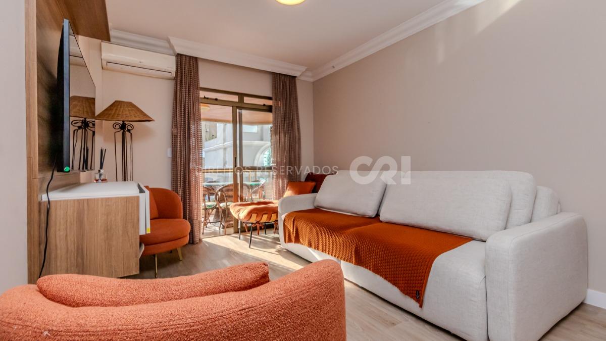 Apartamento com 3 Quartos no Edifício Mont Blanc no Centro de Balneário Camboriú