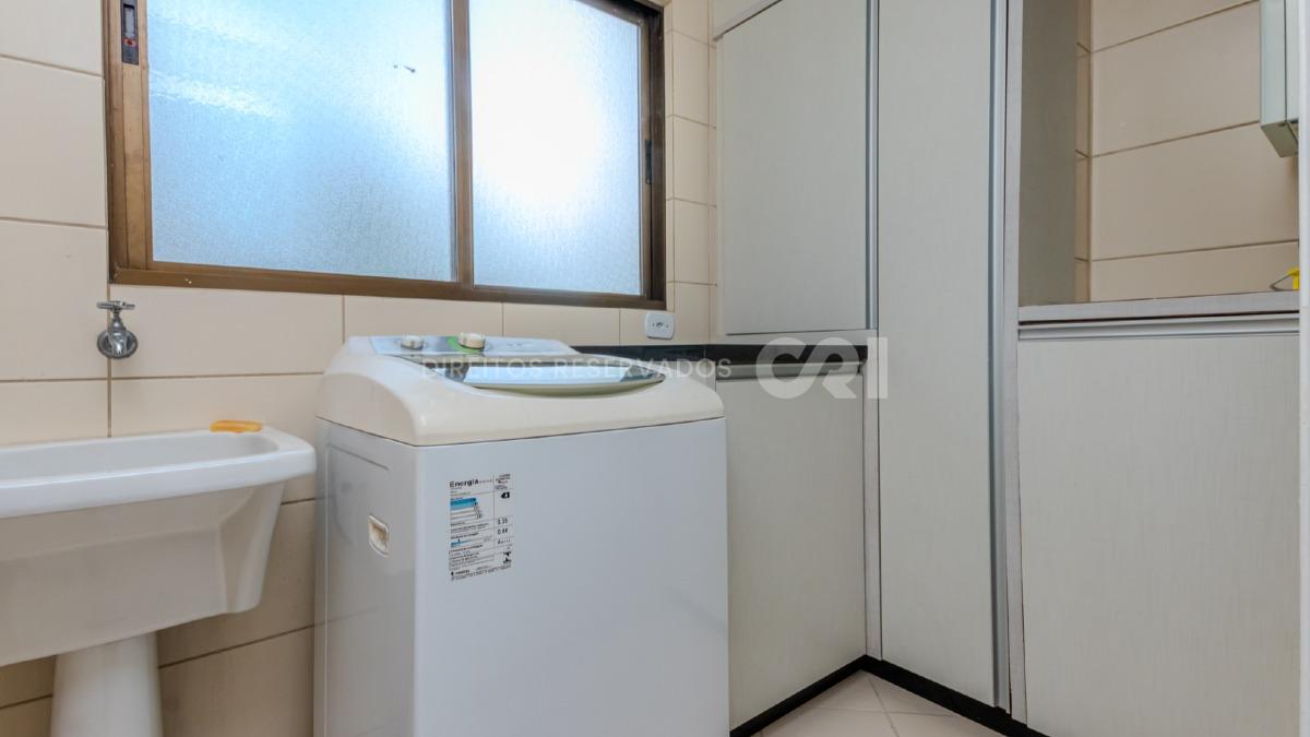Apartamento com 3 Quartos no Edifício Mont Blanc no Centro de Balneário Camboriú
