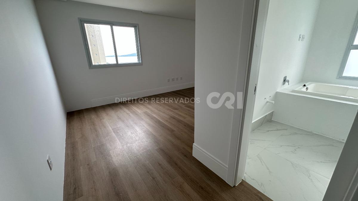 Apartamento com 4 Suítes no Ristretto Residence no Canto da Praia, Itapema
