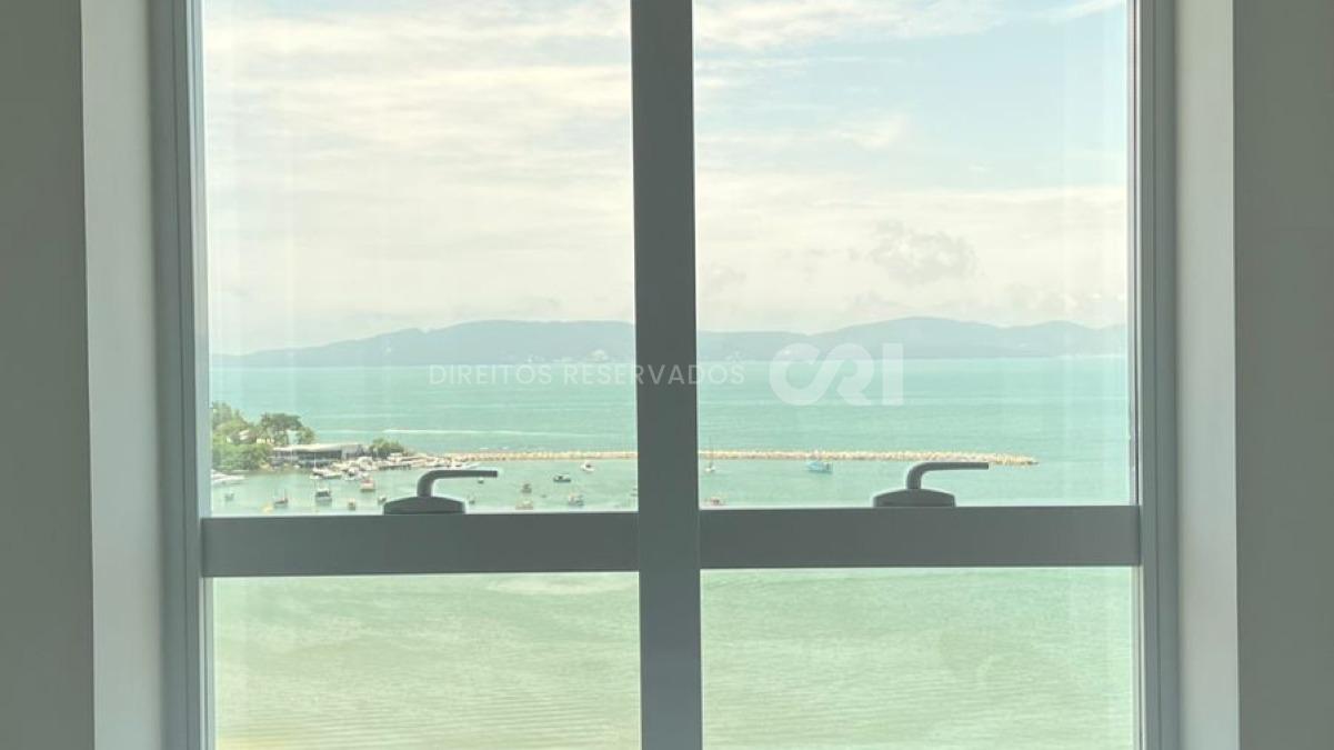 Apartamento com 4 Suítes no Residencial Magnólia no Canto da praia, Itapema