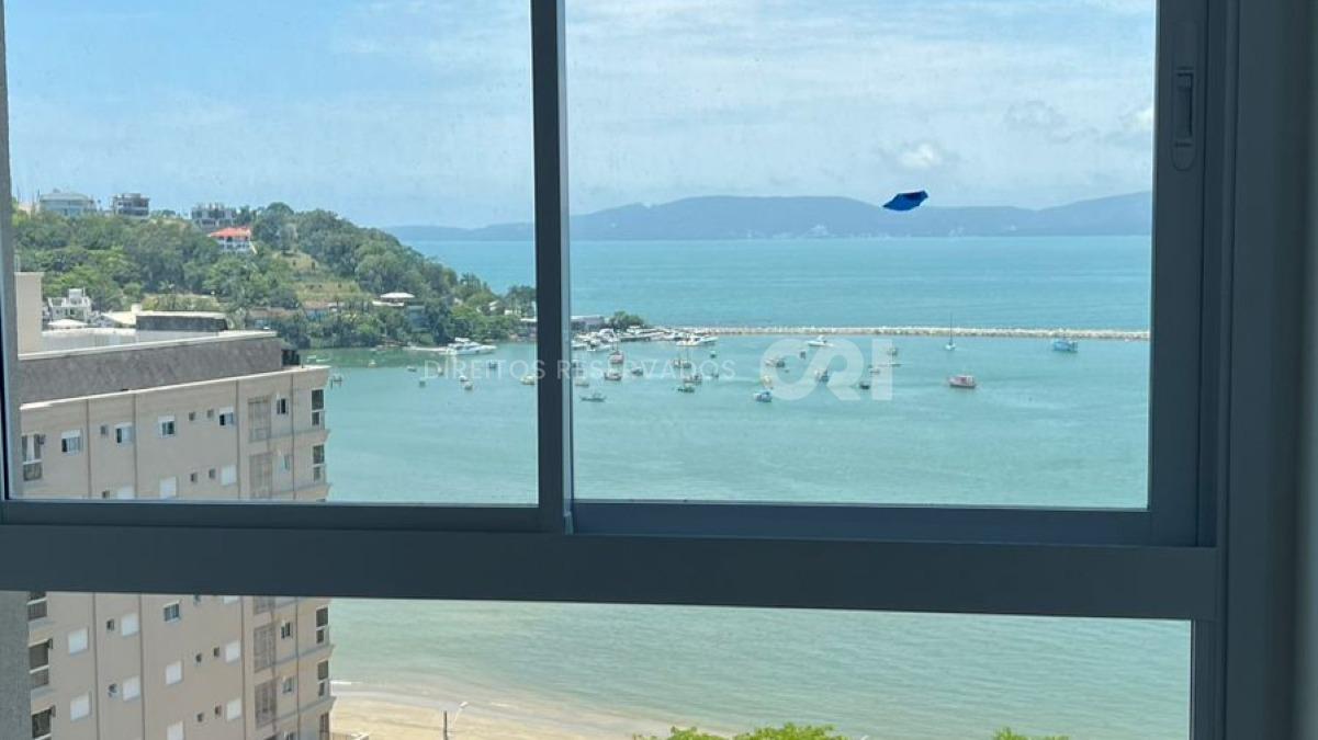 Apartamento com 4 Suítes no Residencial Magnólia no Canto da praia, Itapema