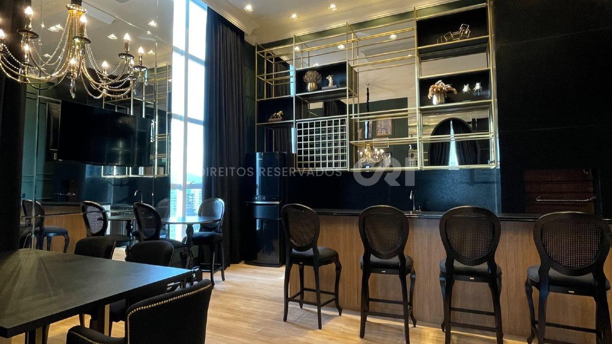 Apartamento com 2 Suítes no Château Avenue no Morretes, Itapema