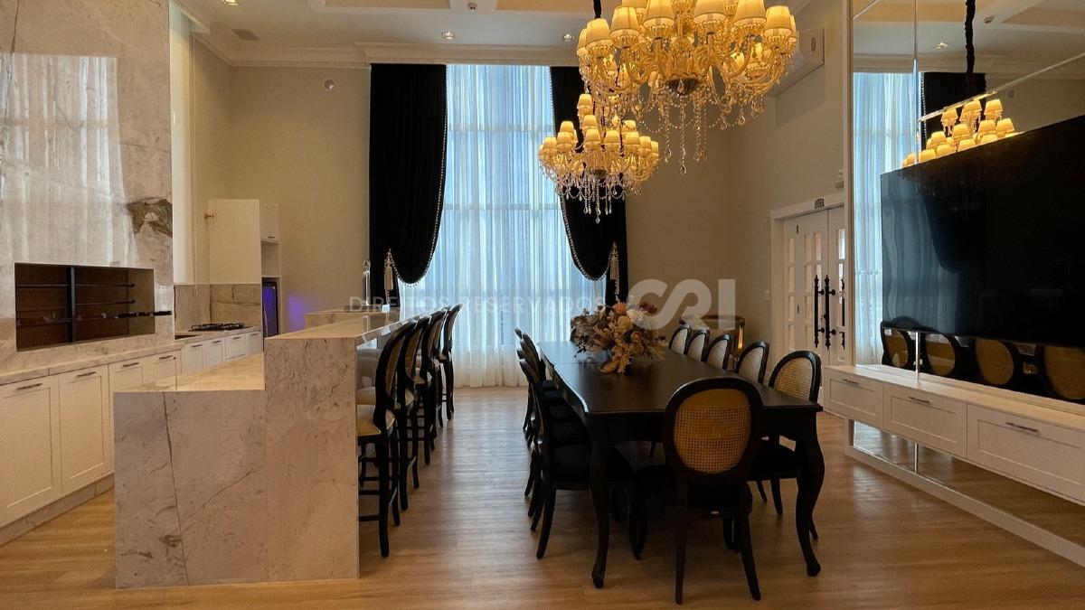 Apartamento com 2 Suítes no Château Avenue no Morretes, Itapema