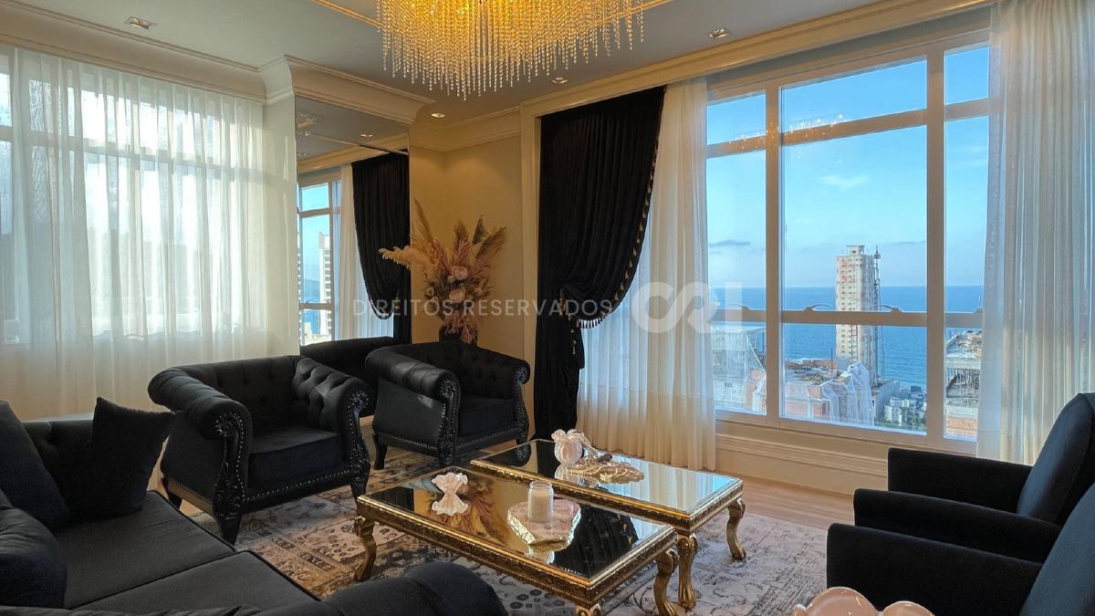 Apartamento com 2 Suítes no Château Avenue no Morretes, Itapema
