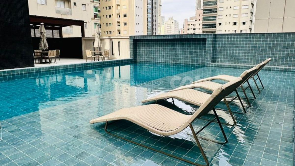 Apartamento com 3 Suítes no Impéria Del Mare em Meia Praia, Itapema