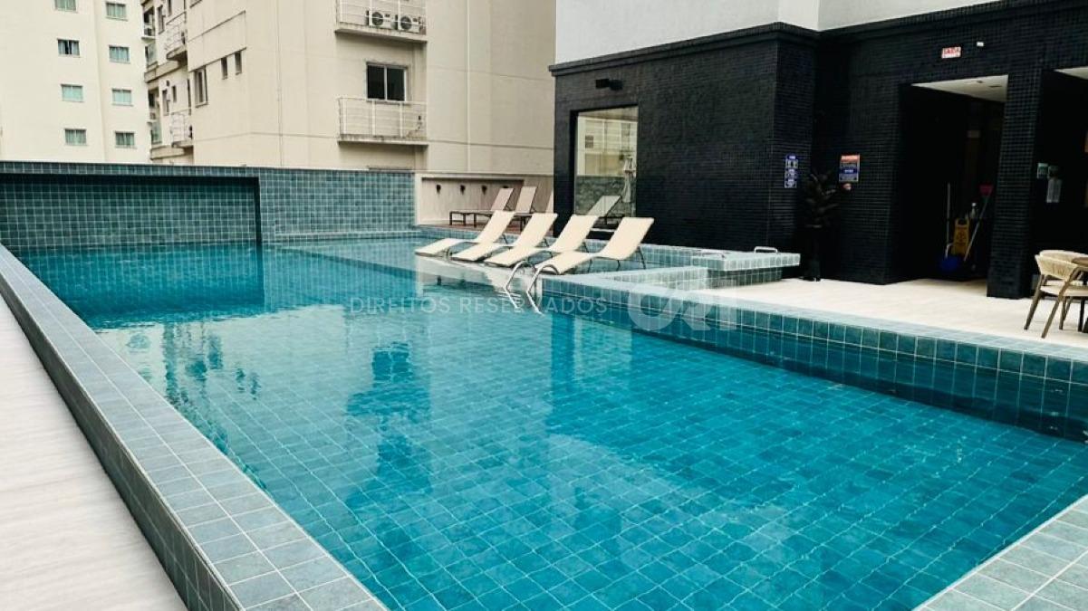 Apartamento com 4 Suítes no Impéria Del Mare na Meia Praia, Itapema