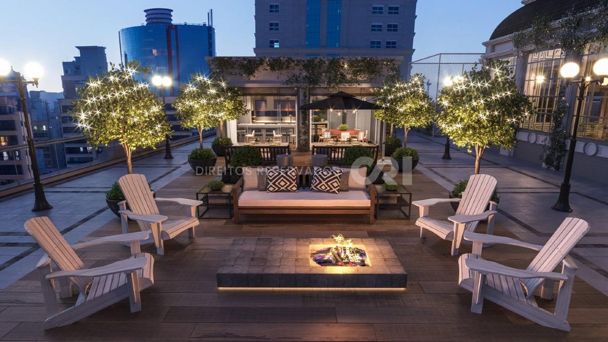 Apartamento com 4 Suítes no L'Atelier Concept Homes na Meia Praia em Itapema