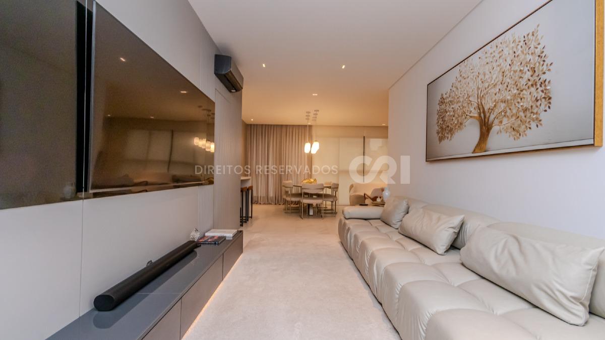 Apartamento com 4 suítes no Las Brisas Residence no Pioneiros em Balneário Camboriú