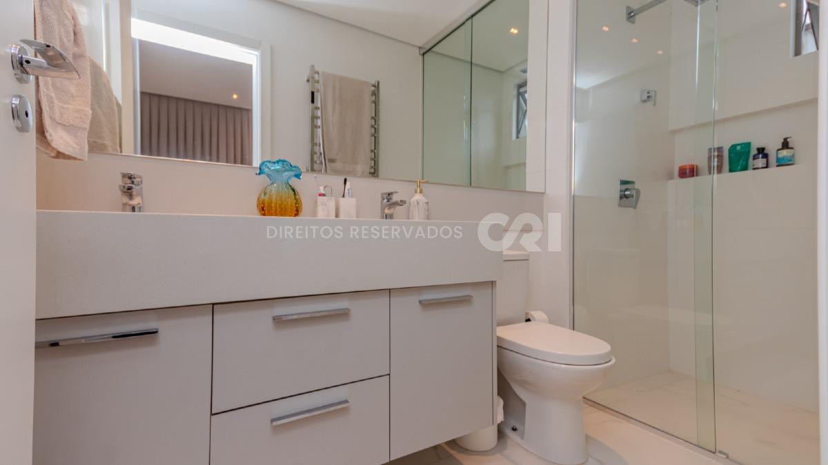 Apartamento com 4 suítes no Las Brisas Residence no Pioneiros em Balneário Camboriú
