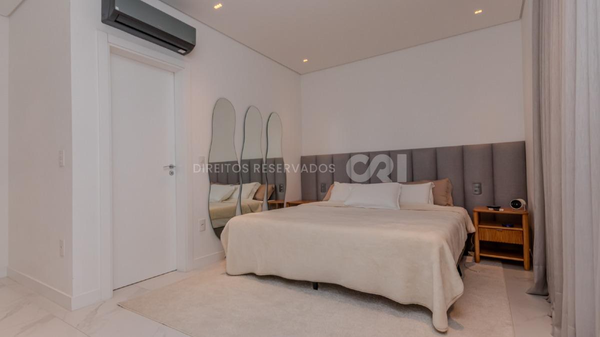 Apartamento com 4 suítes no Las Brisas Residence no Pioneiros em Balneário Camboriú