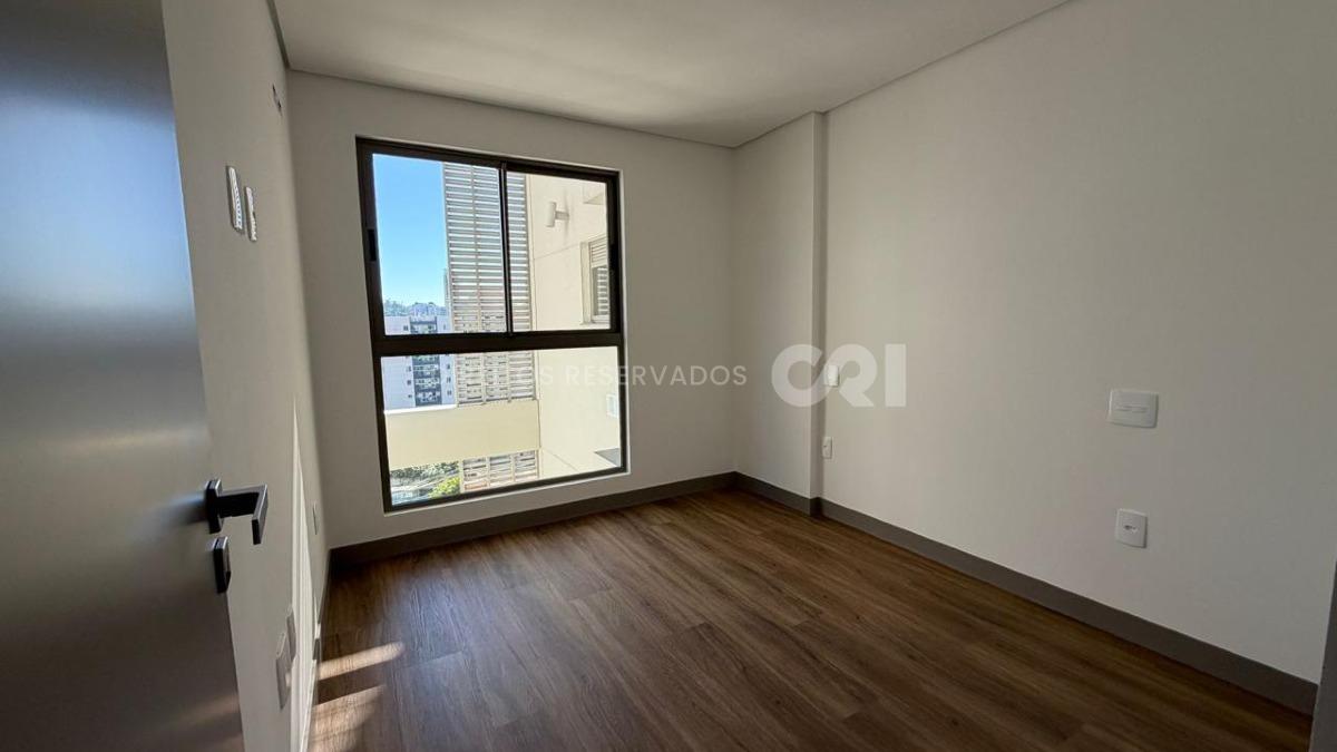 Apartamento com 2 quartos no Soul Brava na Praia Brava em Itajaí