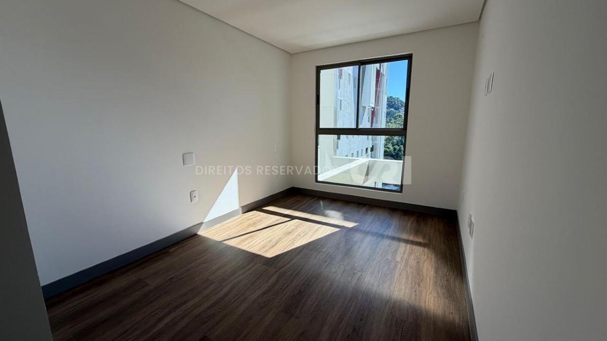 Apartamento com 2 quartos no Soul Brava na Praia Brava em Itajaí