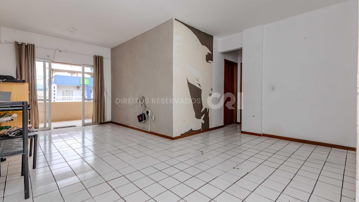 Apartamento com 2 Quartos no Edifício Dona Herta no Centro de Balneário Camboriú