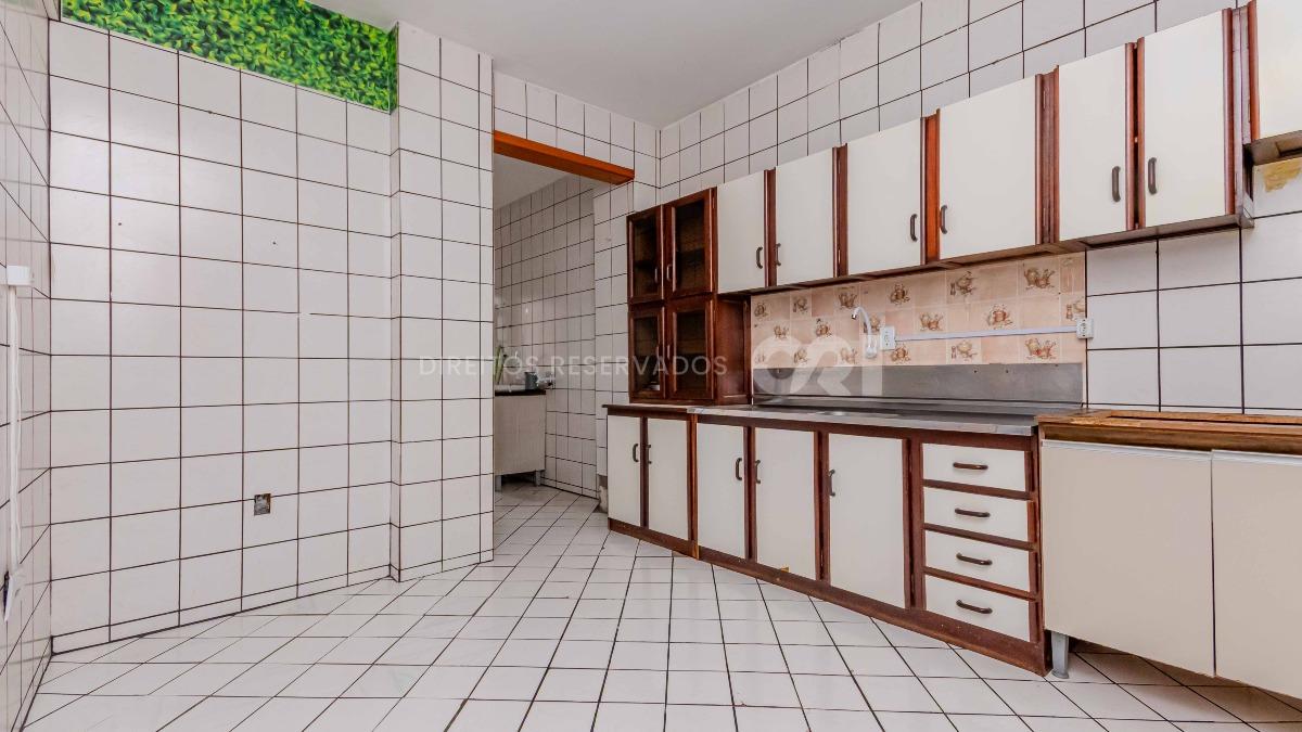 Apartamento com 2 Quartos no Edifício Dona Herta no Centro de Balneário Camboriú