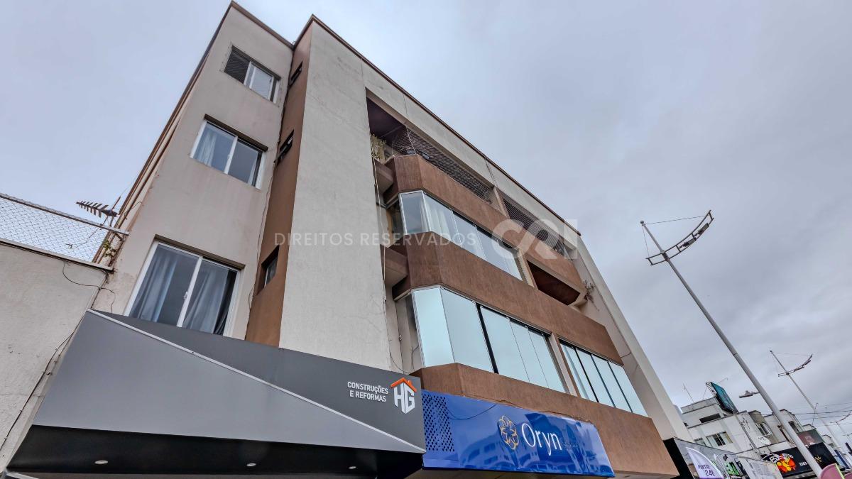 Apartamento com 2 Quartos no Edifício Dona Herta no Centro de Balneário Camboriú