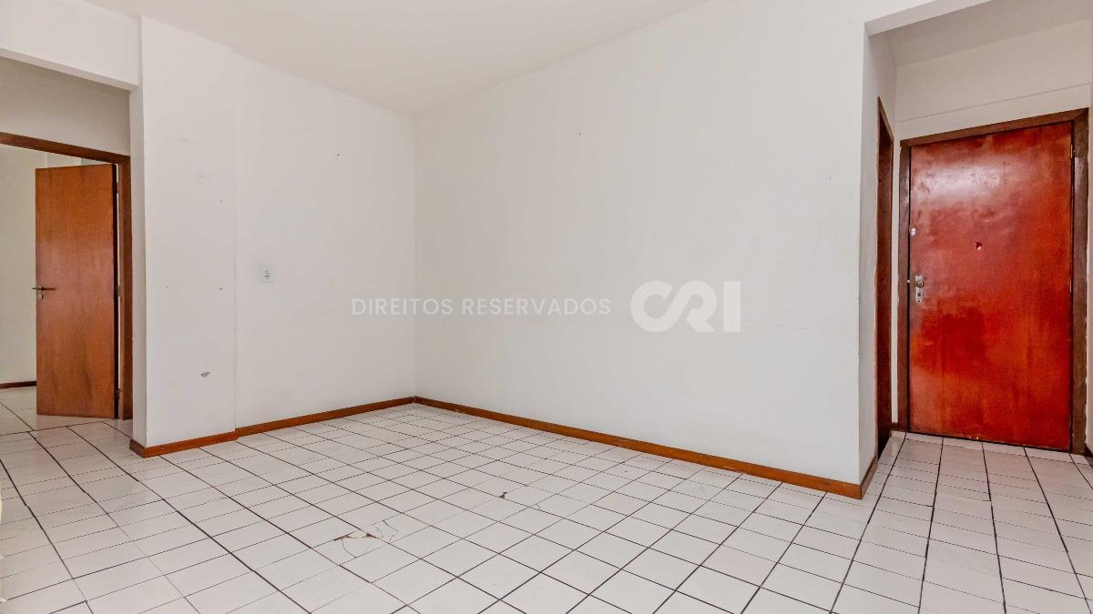 Apartamento com 2 Quartos no Edifício Dona Herta no Centro de Balneário Camboriú