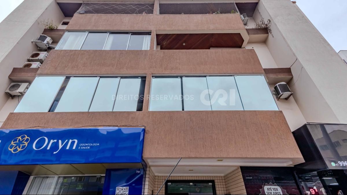 Apartamento com 2 Quartos no Edifício Dona Herta no Centro de Balneário Camboriú