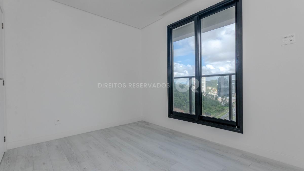 Apartamento 2 dormitórios no Brava Breeze na Praia Brava em Itajaí