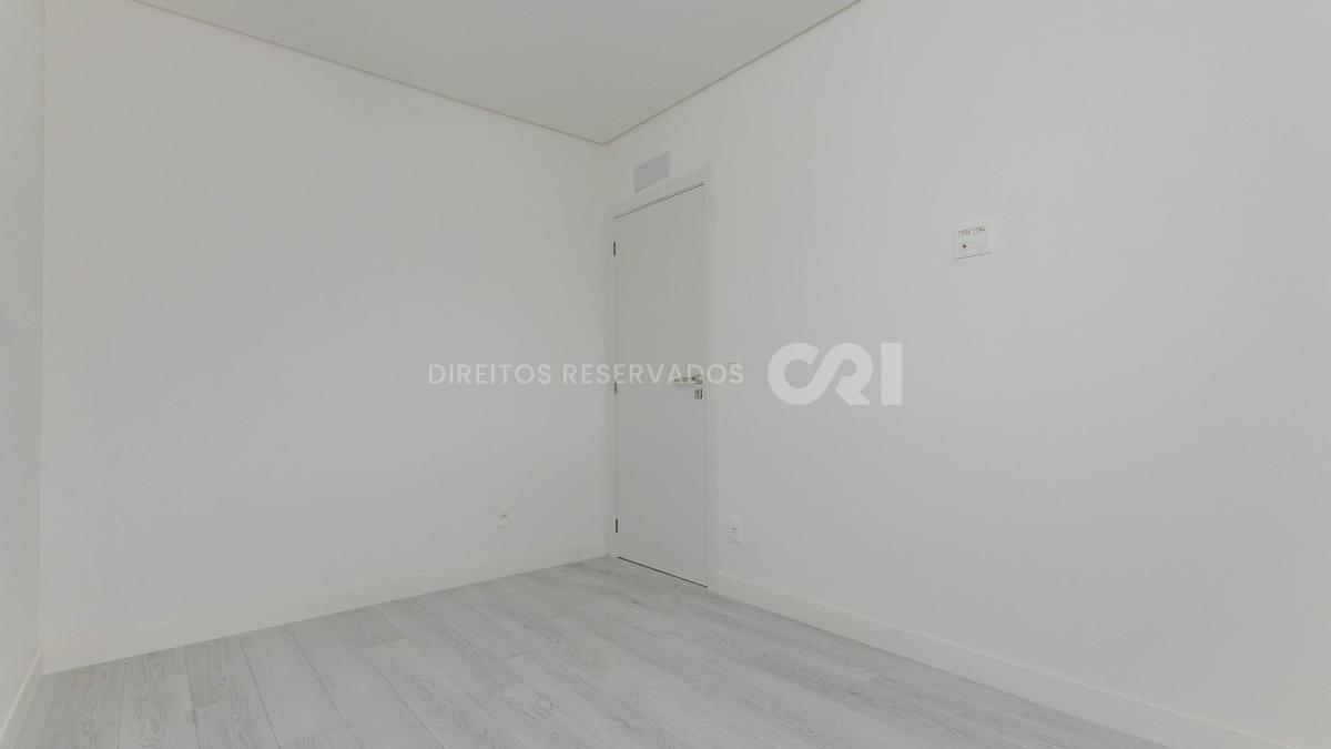 Apartamento 2 dormitórios no Brava Breeze na Praia Brava em Itajaí