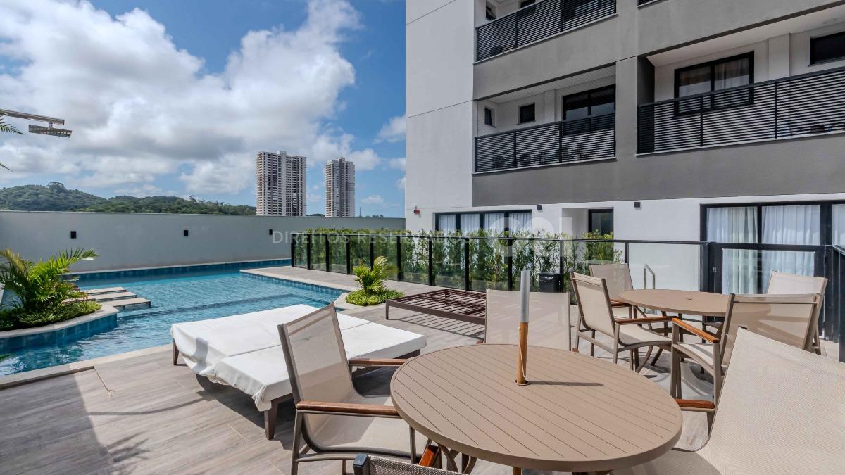 Apartamento 2 dormitórios no Brava Breeze na Praia Brava em Itajaí