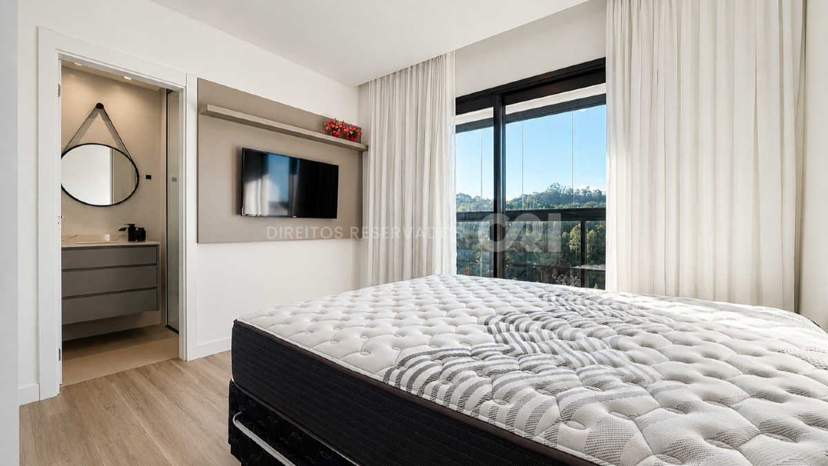 Apartamento com 2 Suítes mobiliado Brava Garden na Praia Brava em Itajaí