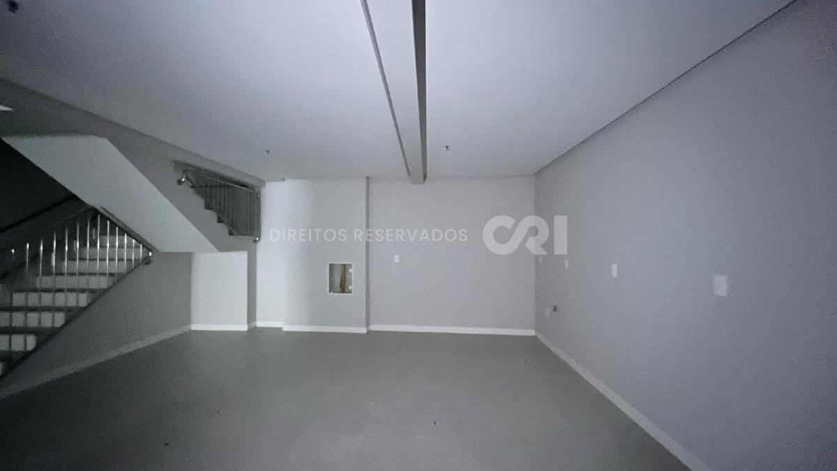 Sala comercial no edifício La Belle Tour no Centro em Balneário Camboriú