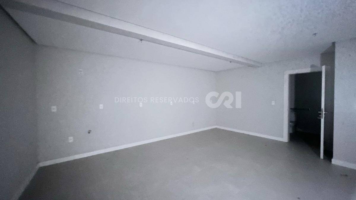 Sala comercial no edifício La Belle Tour no Centro em Balneário Camboriú