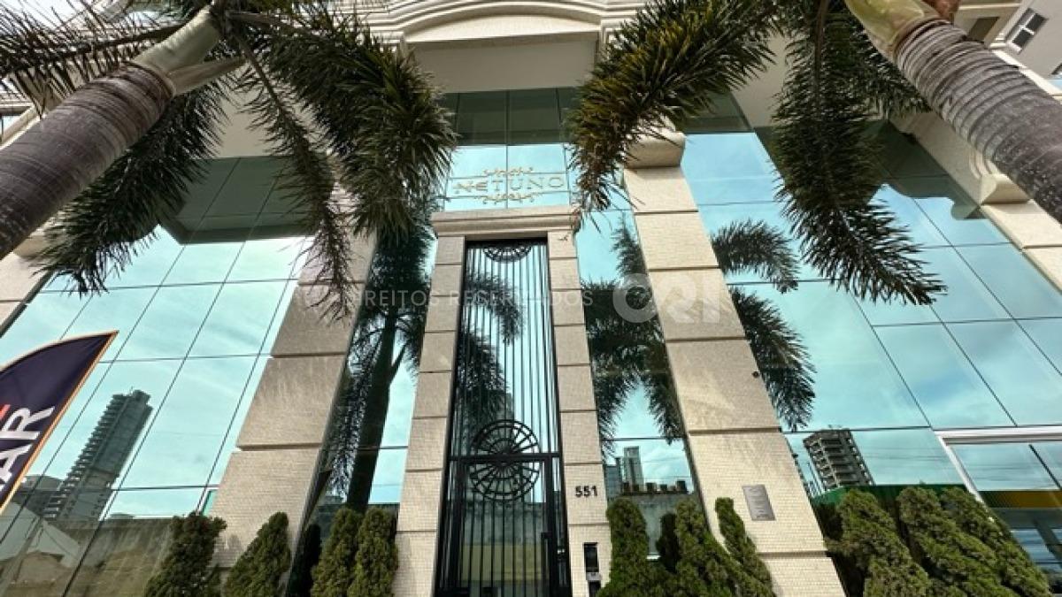Apartamento com 2 Suítes no Edifício Netuno em Perequê, Porto Belo