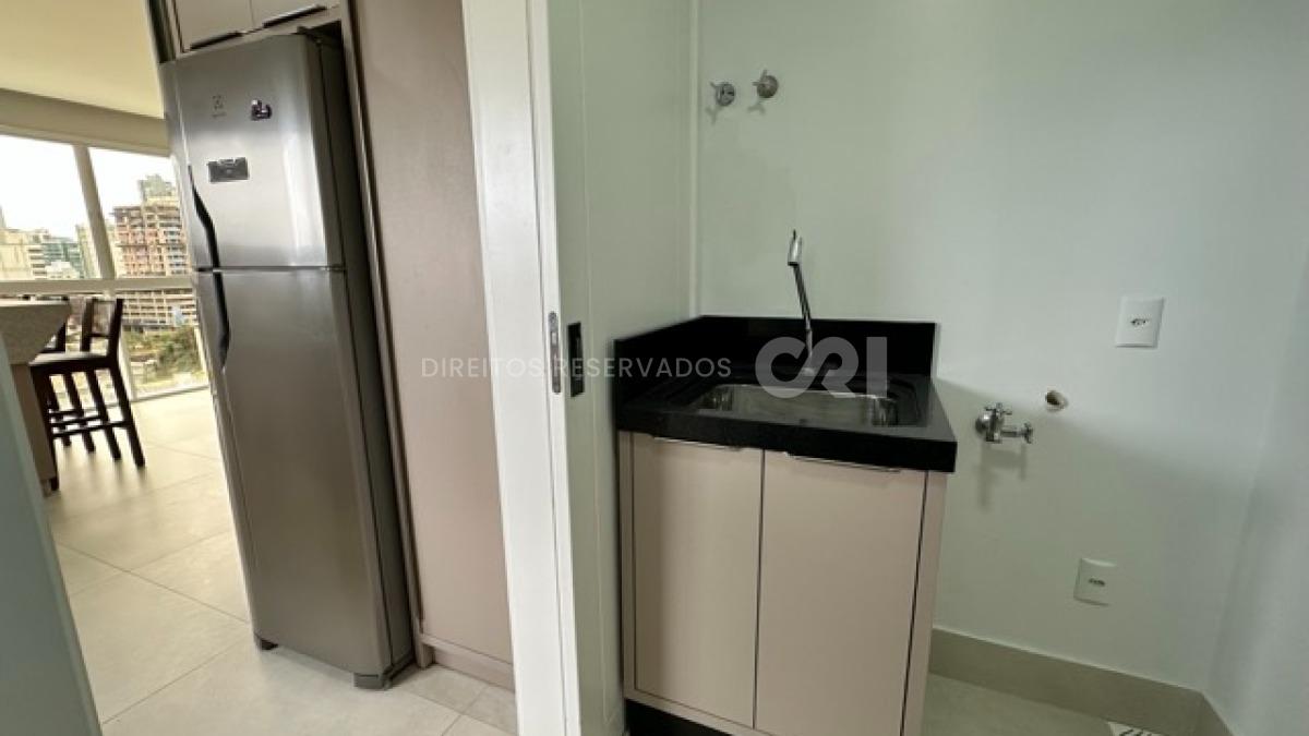 Apartamento com 2 Suítes no Edifício Netuno em Perequê, Porto Belo
