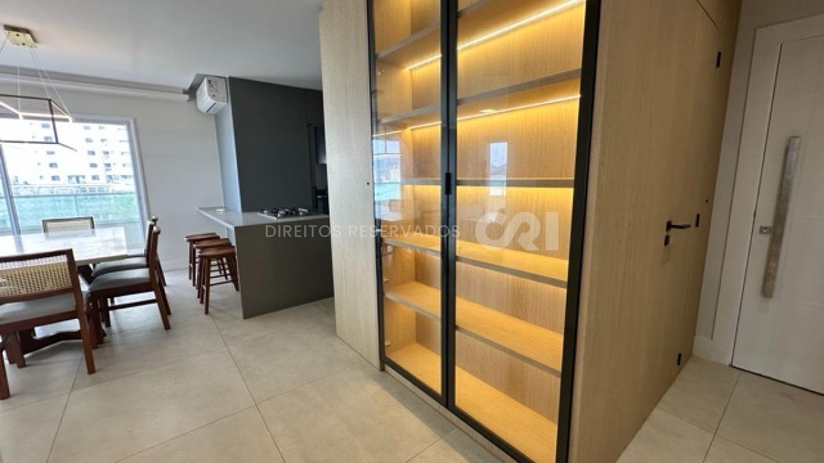 Apartamento com vista mar no Praia de Belo Residence com 3 Suítes no Perequê, Porto Belo