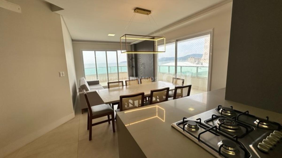 Apartamento com vista mar no Praia de Belo Residence com 3 Suítes no Perequê, Porto Belo