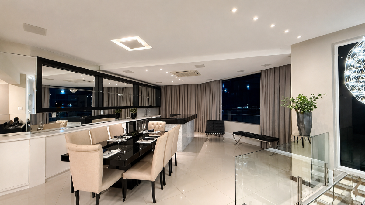 Apartamento com 4 suítes no Edifício Grand Royale na Barra Sul, Balneário Camboriú