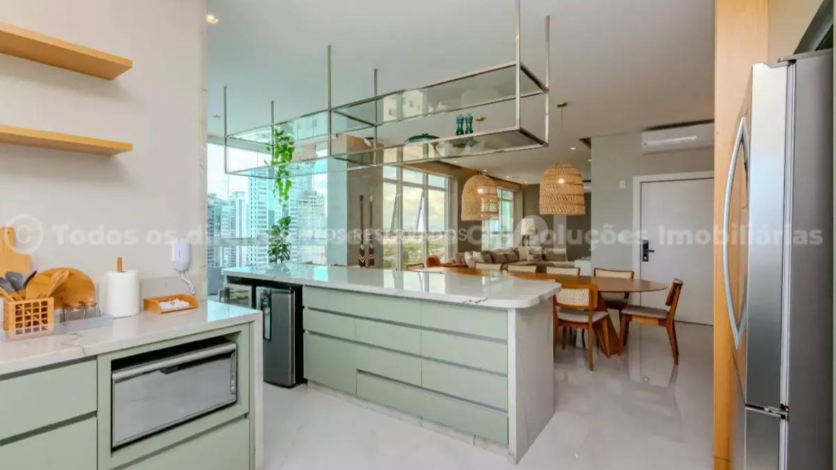 Penthouse Mobiliada 5 Suítes, 6 Banheiros e 4 Vagas no Topázio Imperial Meia Praia Itapema